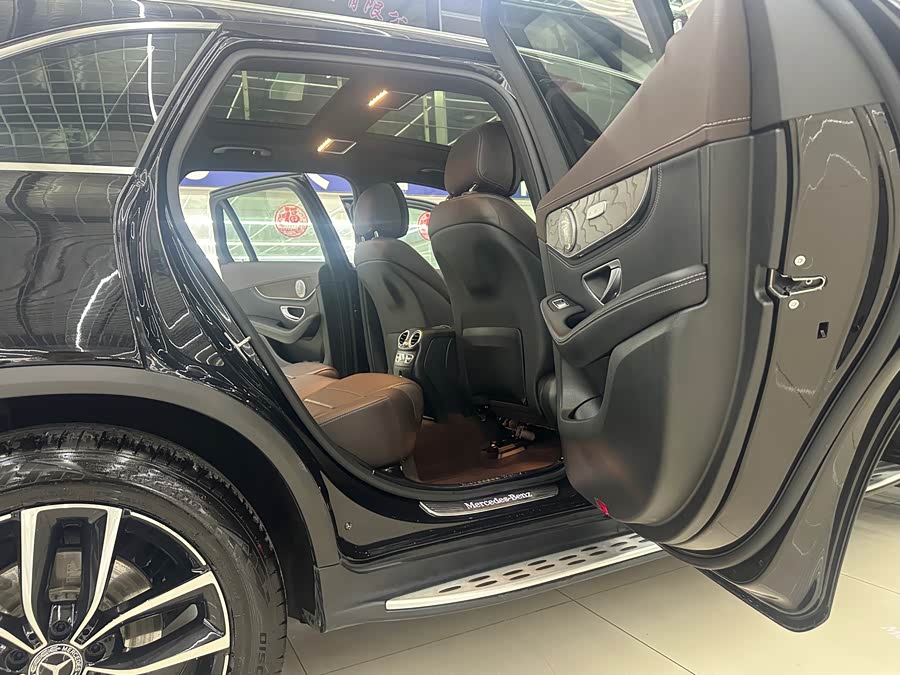 Mercedes-Benz GLC 2020 — фото 14