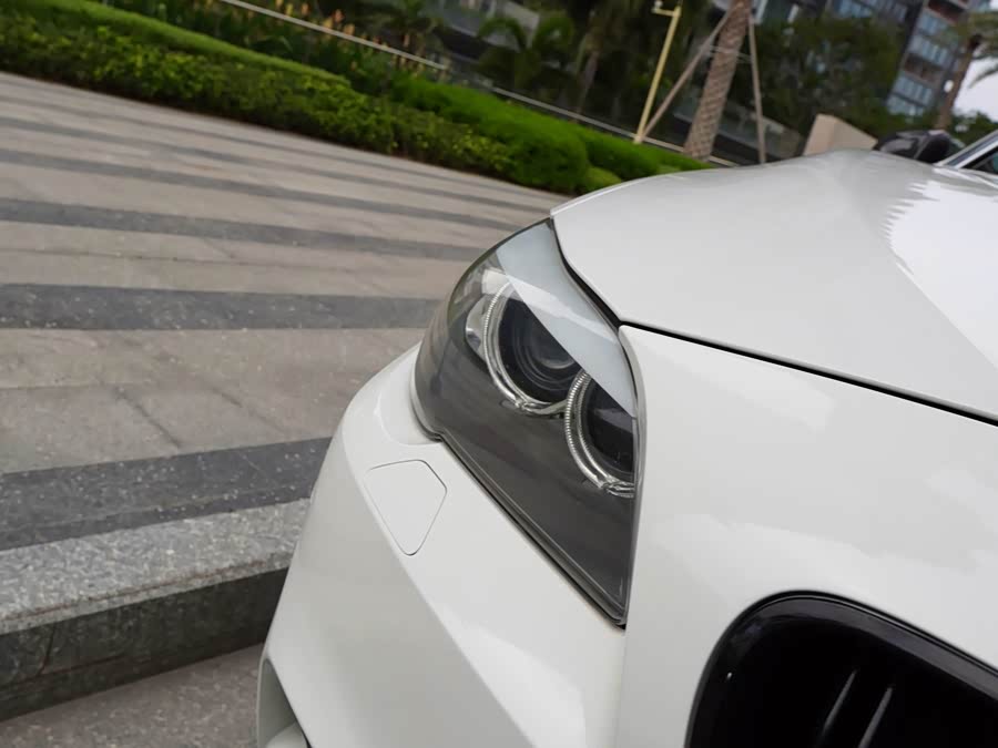 BMW 5 Series 2013 — фото 18