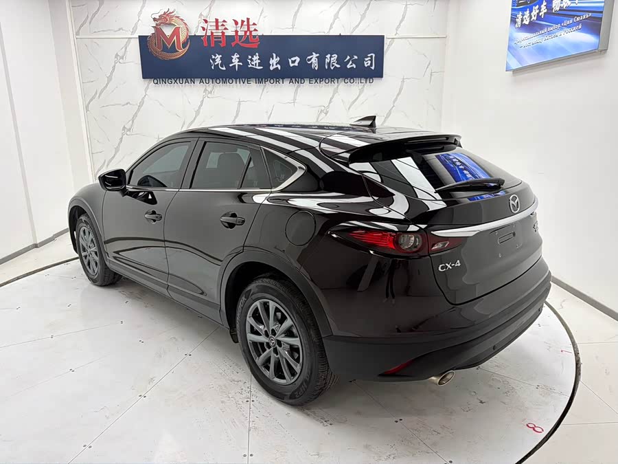 Mazda CX-4 2021