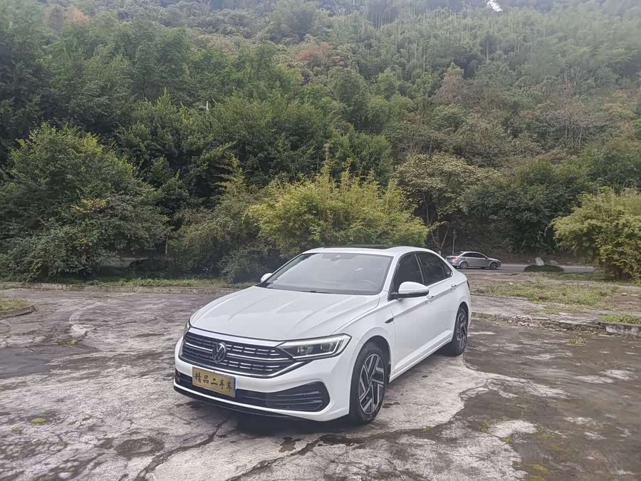 Volkswagen Sagitar 2023