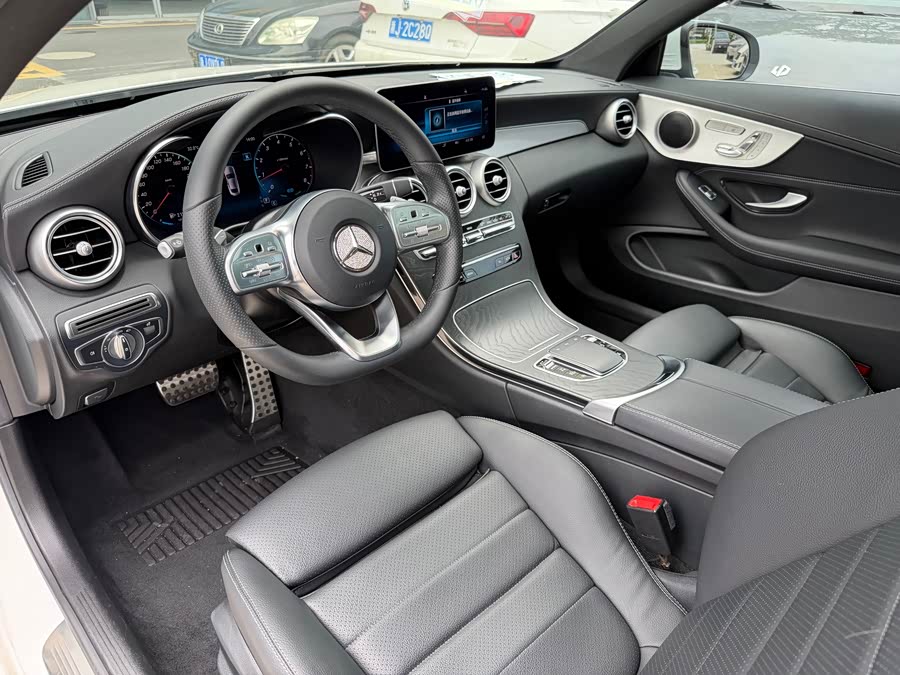 Mercedes-Benz C-Class 2021