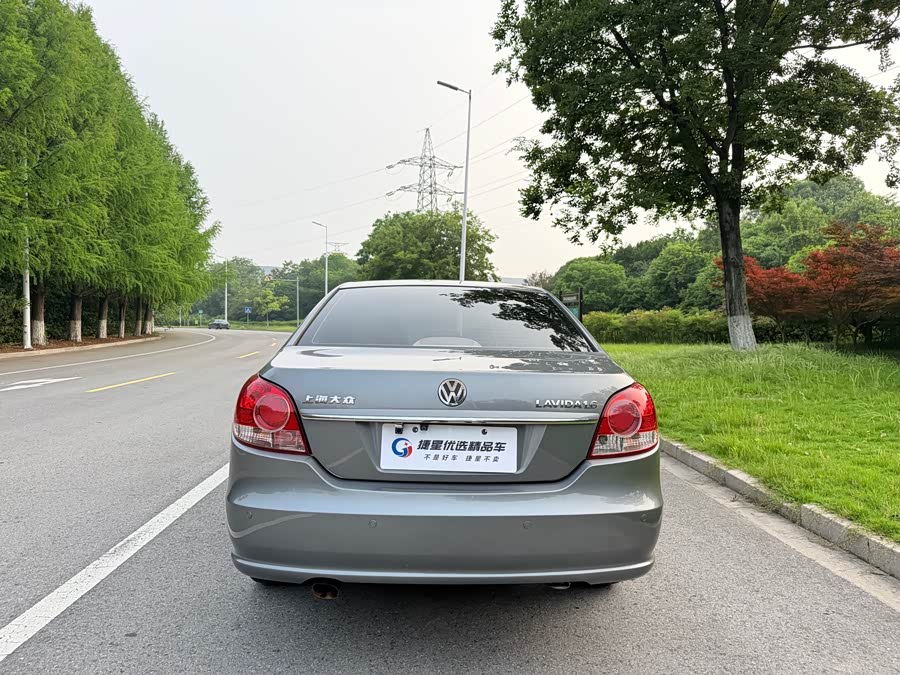 Volkswagen Lavida 2008