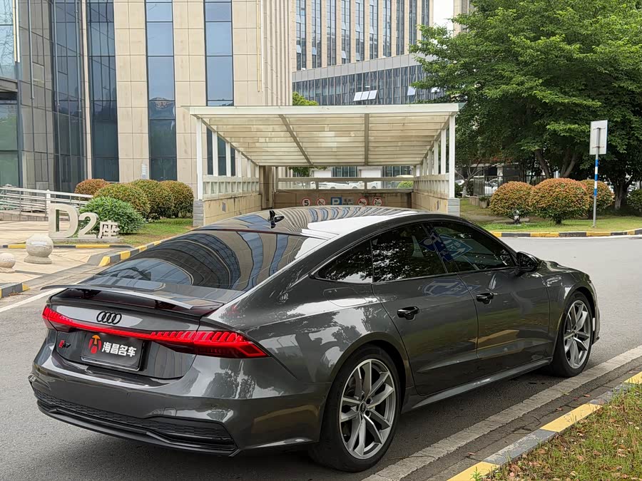 Audi A7 2024