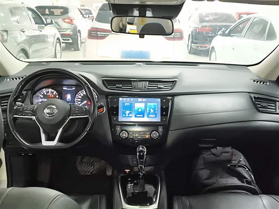 Nissan X-Trail 2021