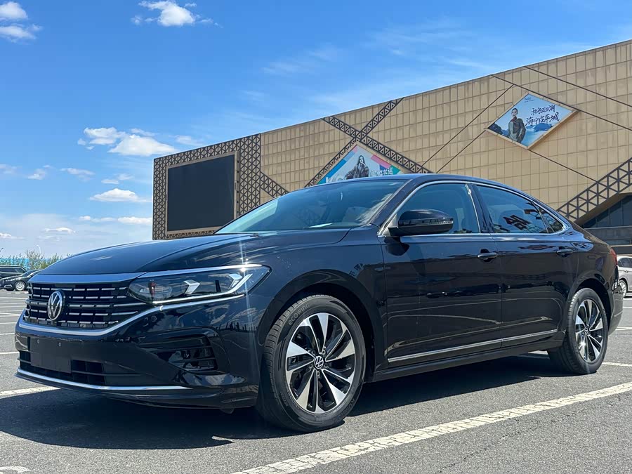 Volkswagen Passat 2022