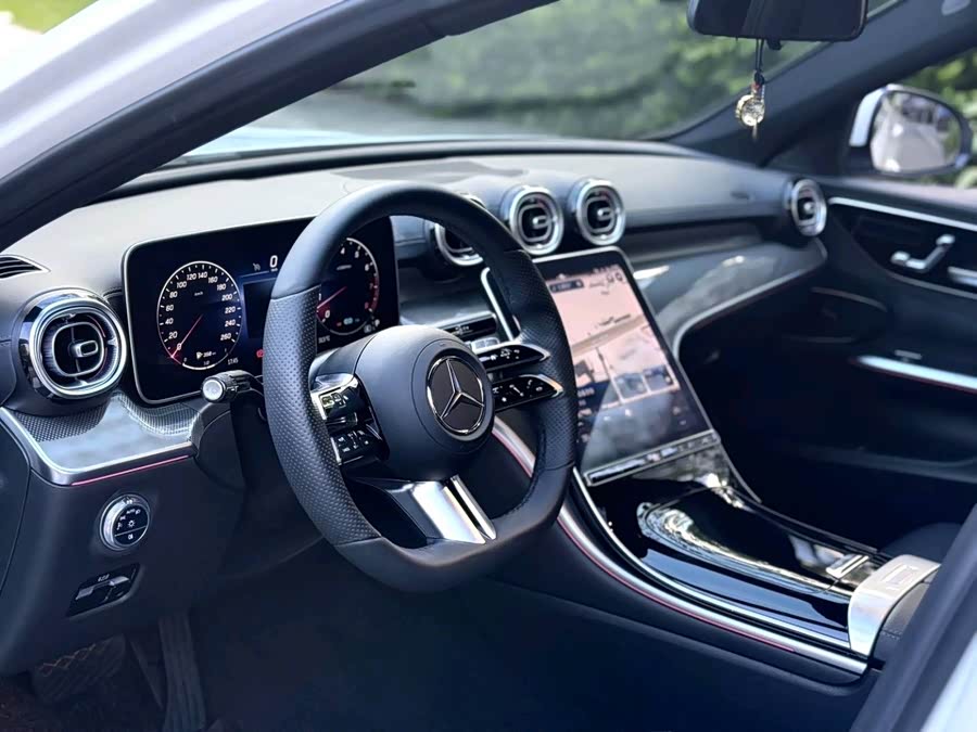 Mercedes-Benz C-Class 2022 — фото 10