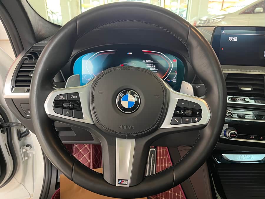 BMW X4 2020 — фото 8