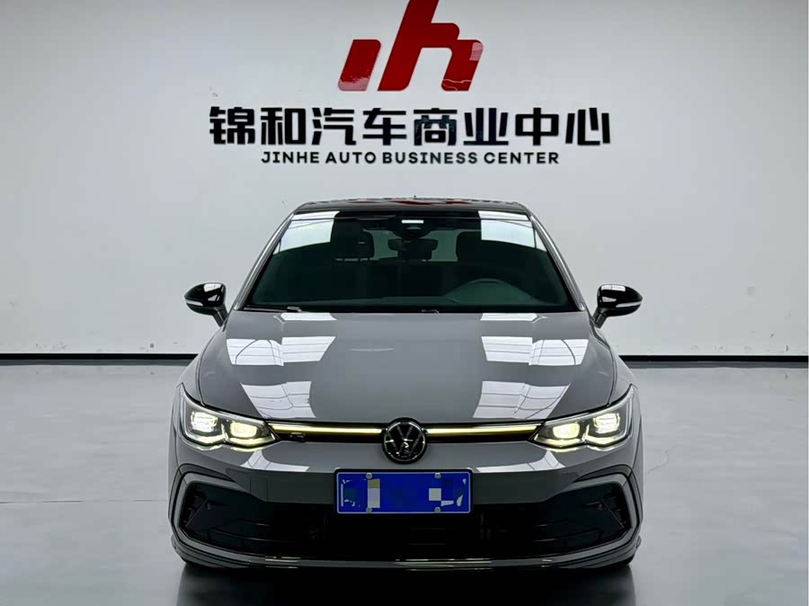 Volkswagen Golf 2023