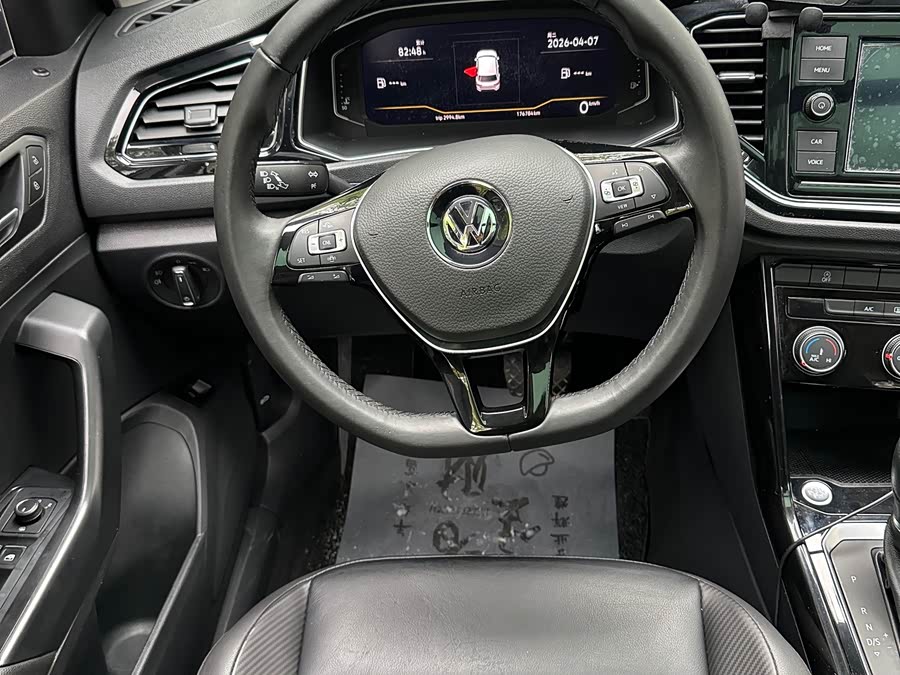 Volkswagen T-Roc 2019 — фото 18