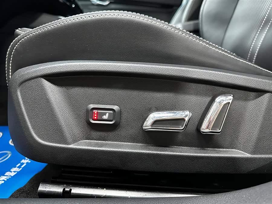 Skoda Octavia 2022 — фото 15