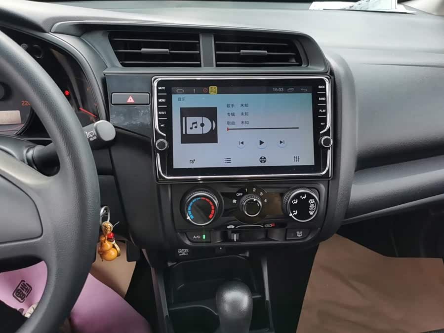 Honda Fit 2018 — фото 13