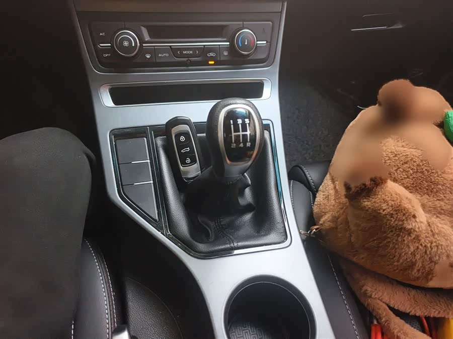 Geely Emgrand 2018