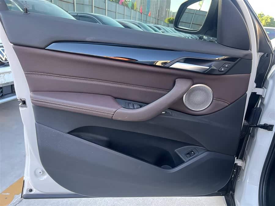 BMW X1 2022 — фото 10