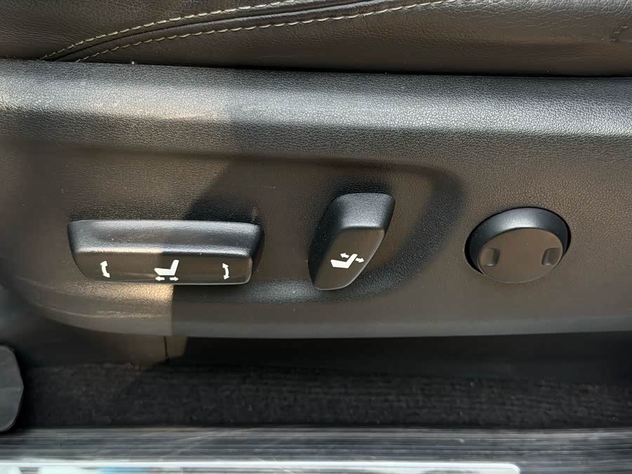 Toyota Prado 2018