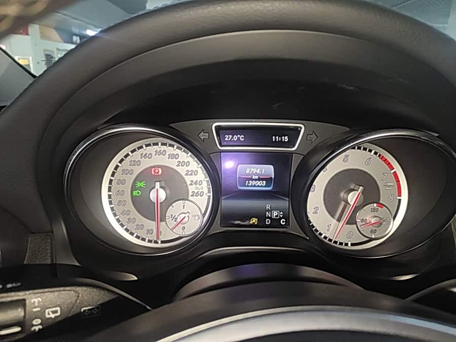 Mercedes-Benz GLA 2016 — фото 12