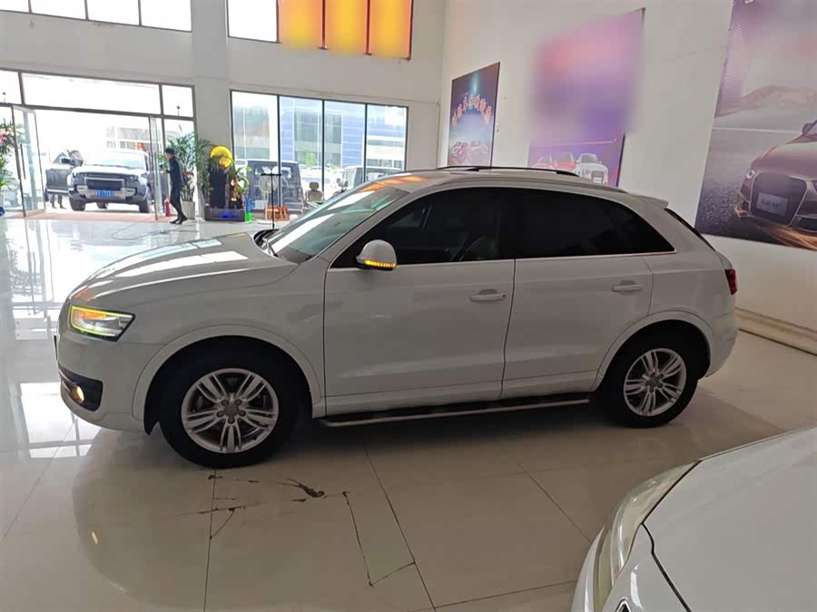 Audi Q3 2013
