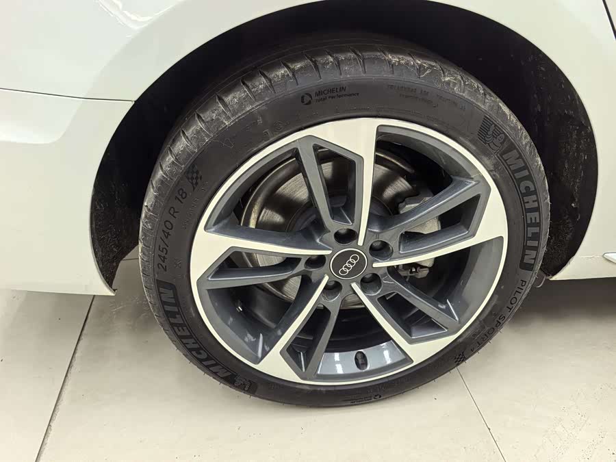 Audi A4L 2022
