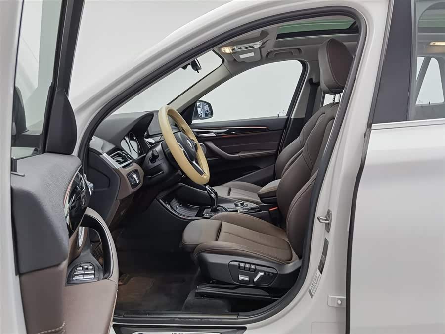 BMW X1 2021 — фото 10