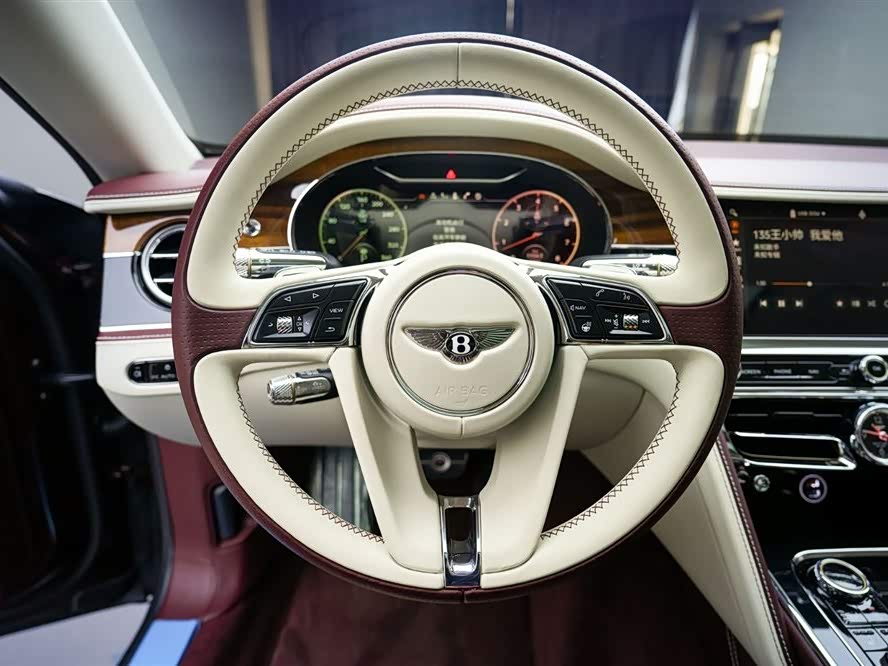 Bentley Flying Spur 2020 — фото 16