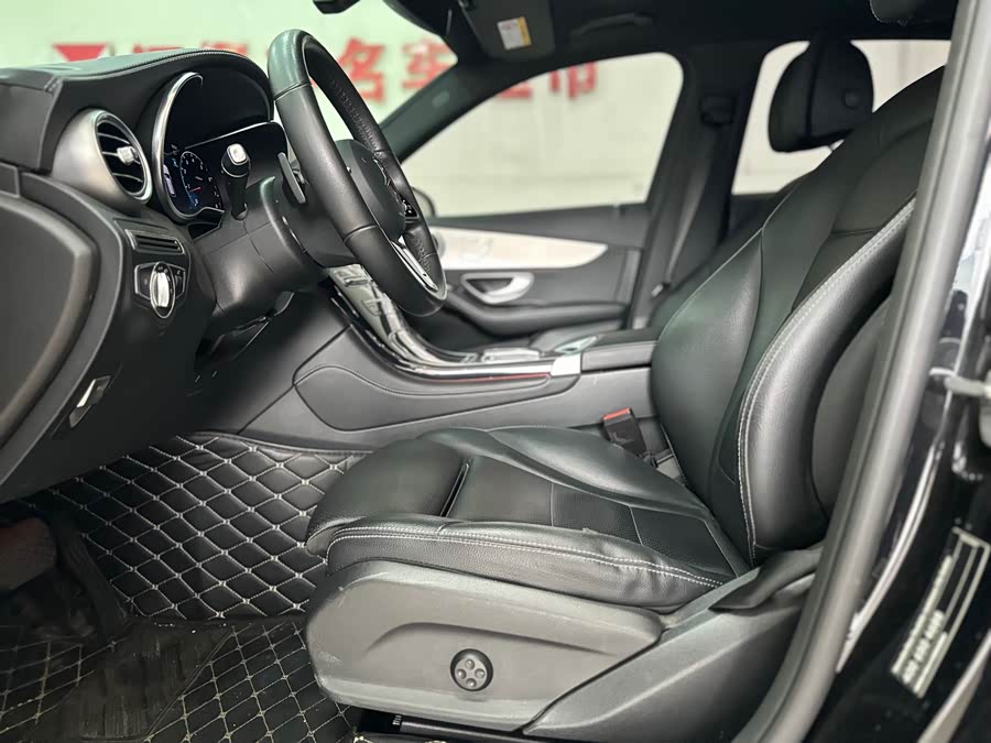 Mercedes-Benz GLC 2021