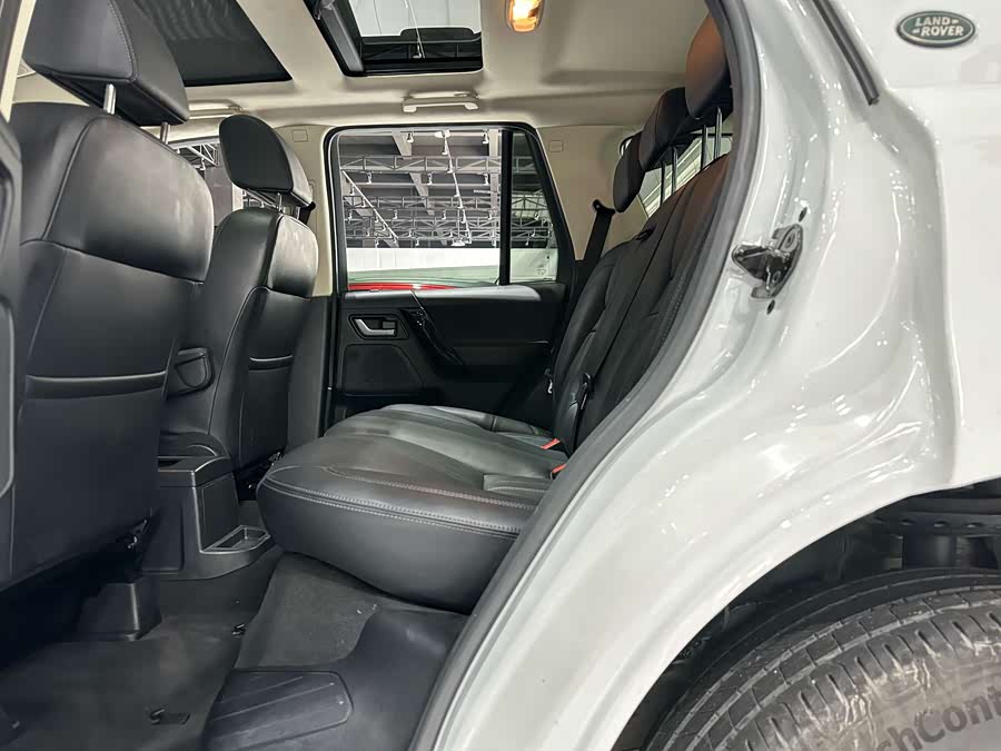 Land Rover Freelander 2 2014 — фото 13