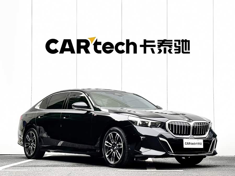 BMW 5 Series 2024