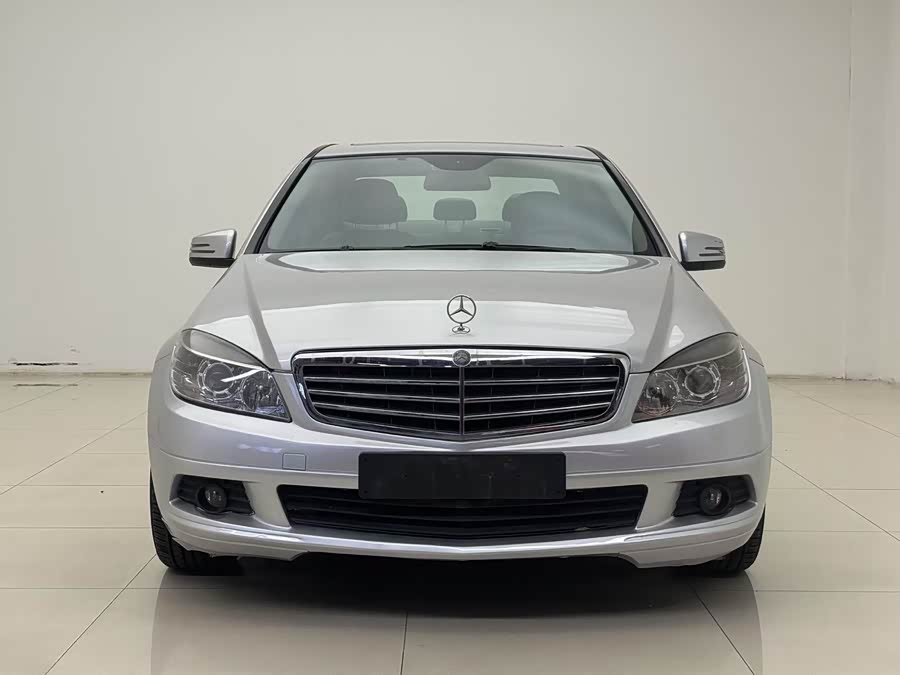 Mercedes-Benz C-Class 2010