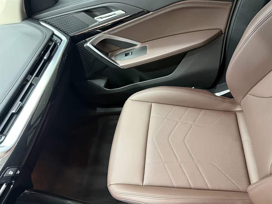 BMW X1 2023 — фото 13