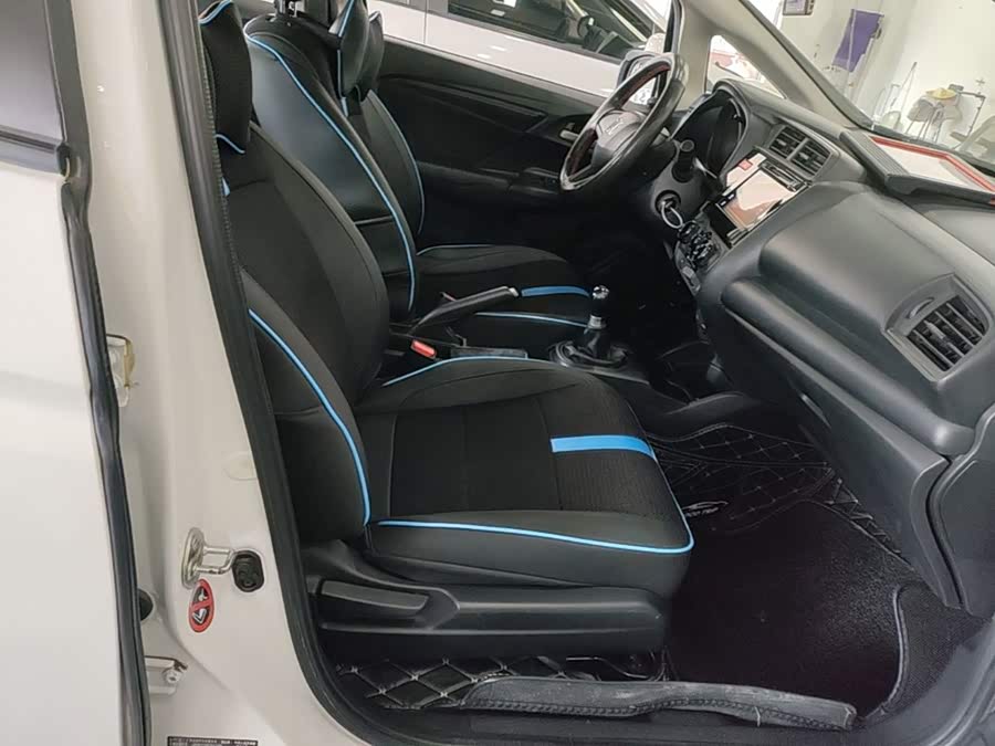 Honda Fit 2014 — фото 25