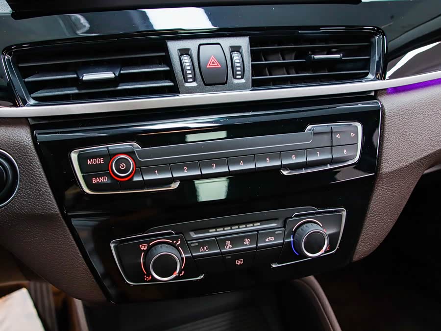 BMW X1 2022 — фото 10