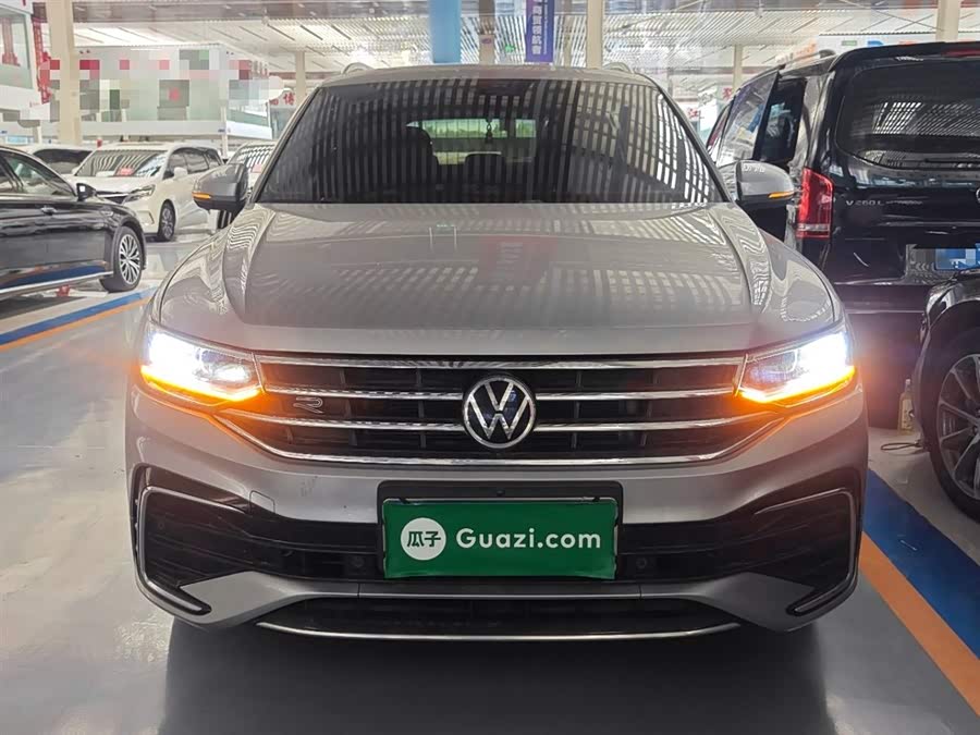 Volkswagen Tiguan L 2022