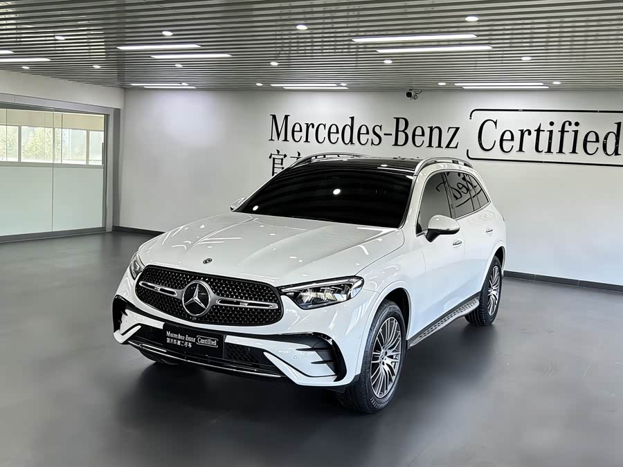 Mercedes-Benz GLC 2023