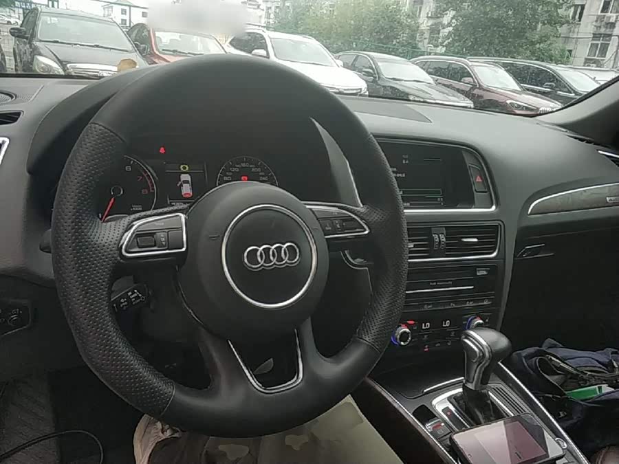 Audi Q5 2017 — фото 10