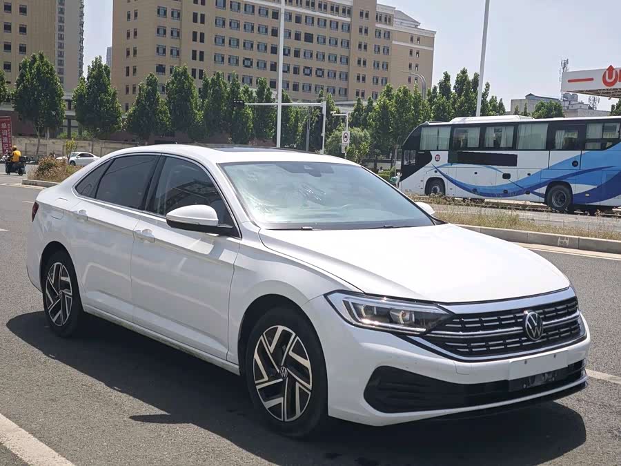 Volkswagen Sagitar 2023