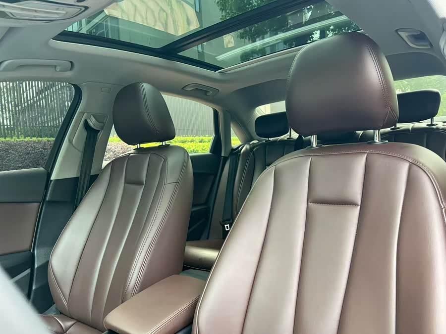 Audi A4L 2019