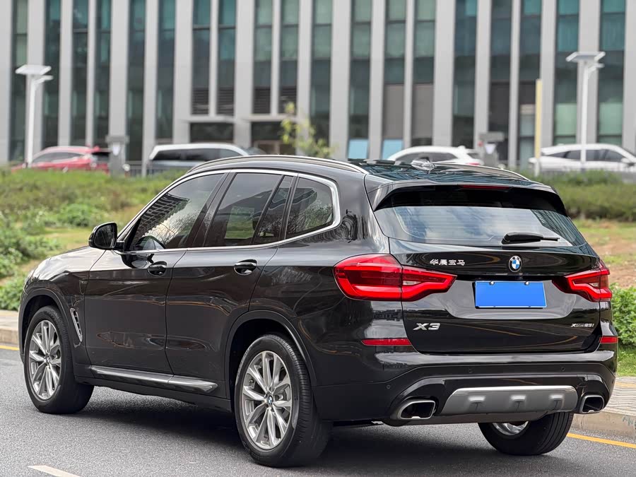 BMW X3 2021 — фото 14