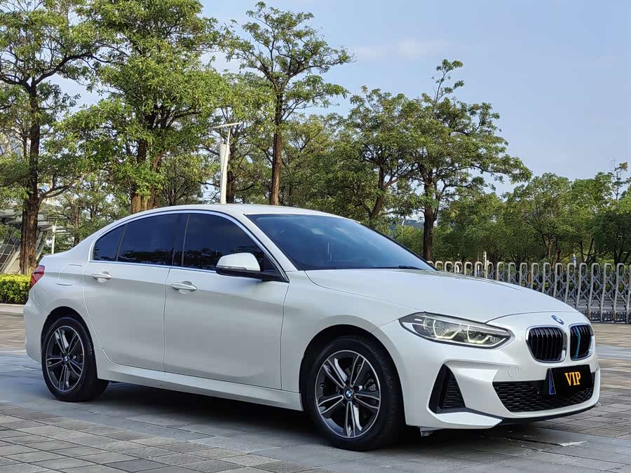 BMW 1 Series 2021