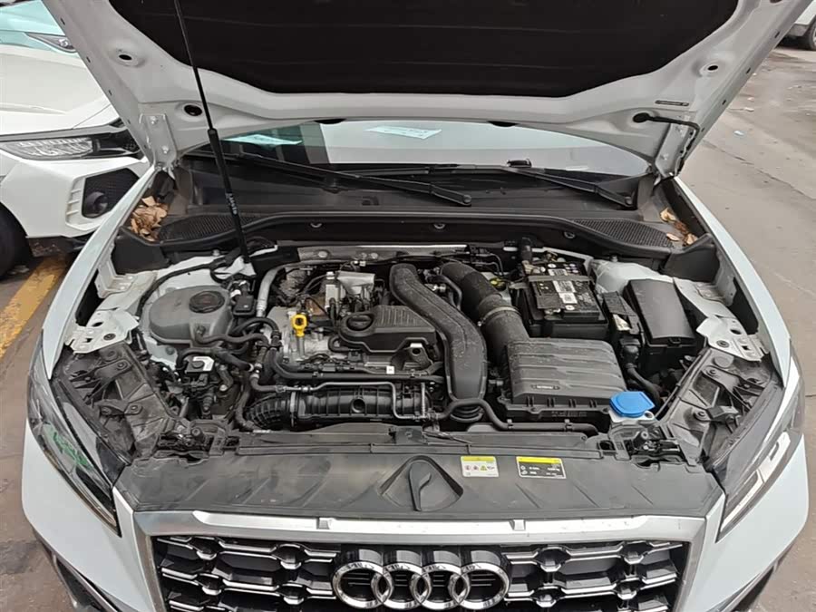 Audi Q2L 2023 — фото 16
