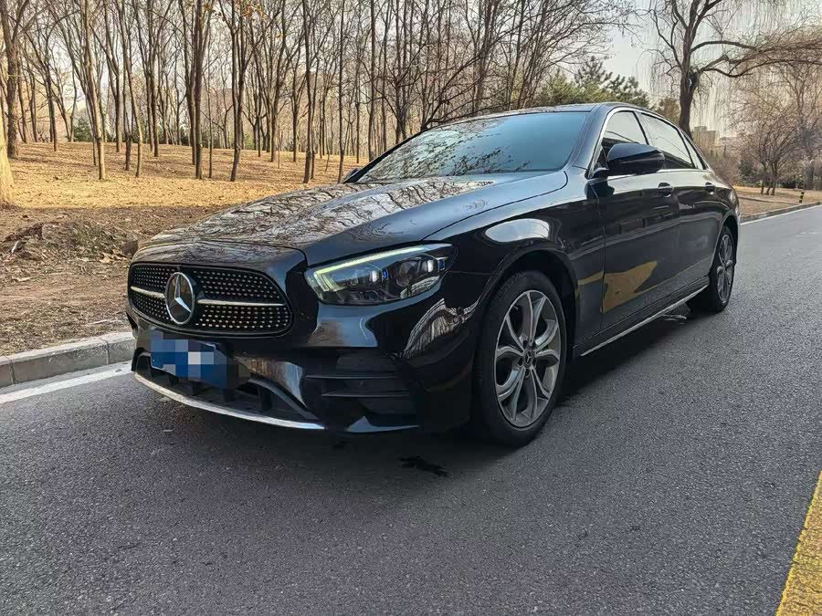 Mercedes-Benz E-Class 2021