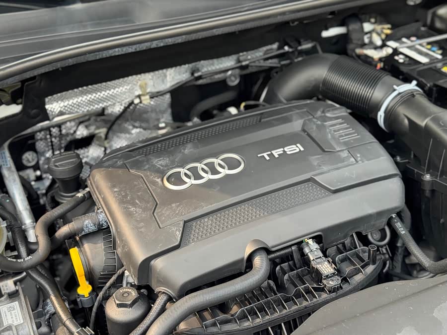 Audi Q3 Sportback 2020 — фото 22