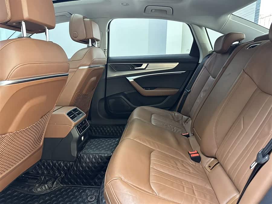 Audi A6L 2019
