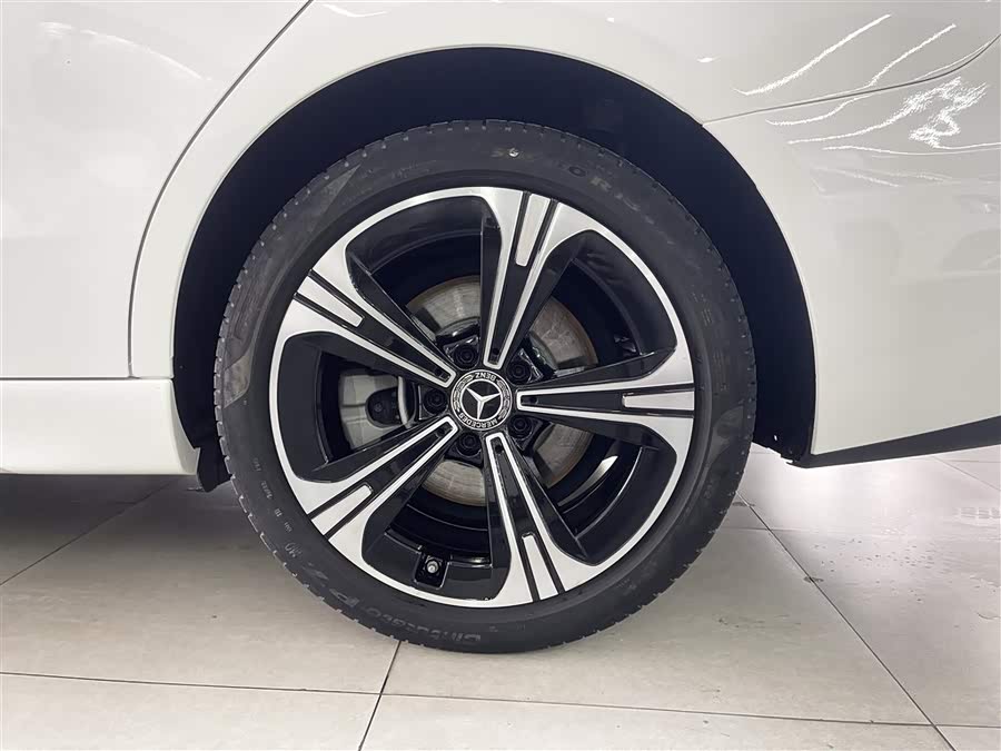 Mercedes-Benz C-Class 2022