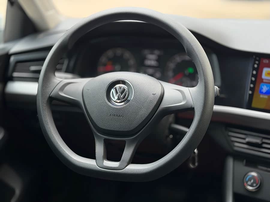Volkswagen Bora 2019 — фото 12