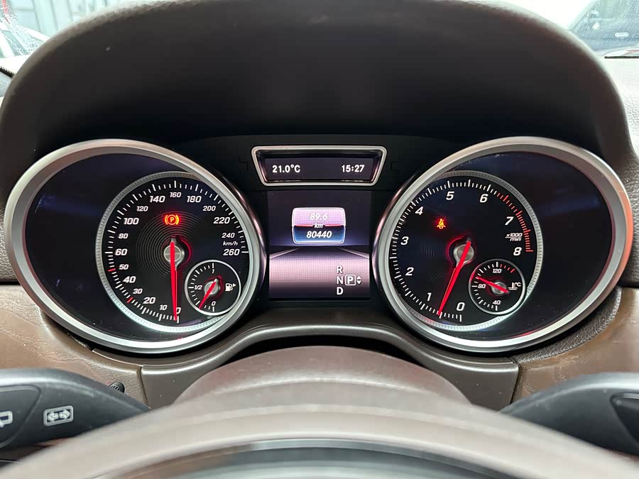 Mercedes-Benz GLE 2015 — фото 12