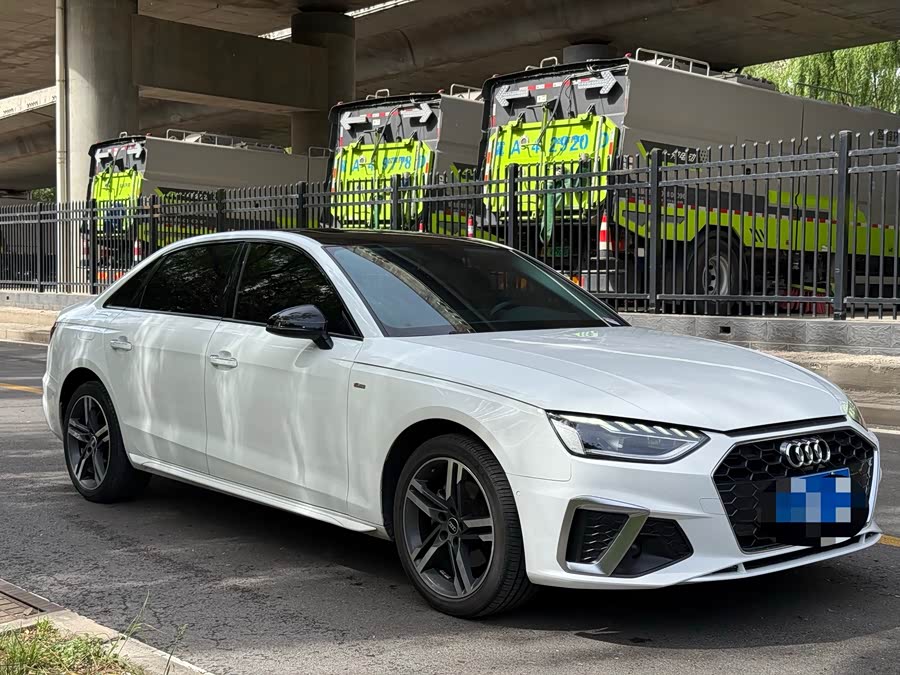 Audi A4L 2020