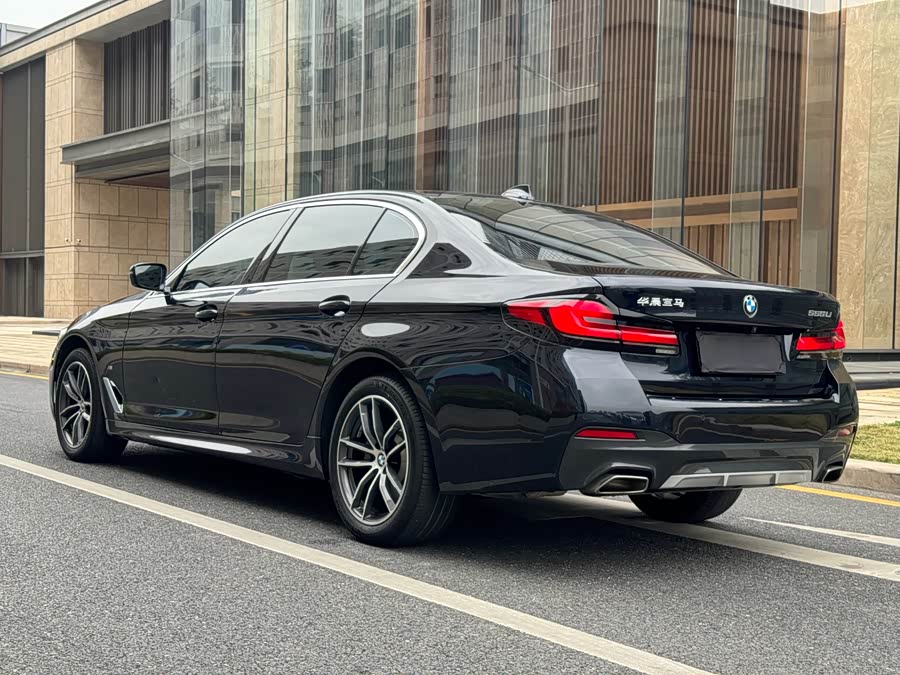 BMW 5 Series 2022