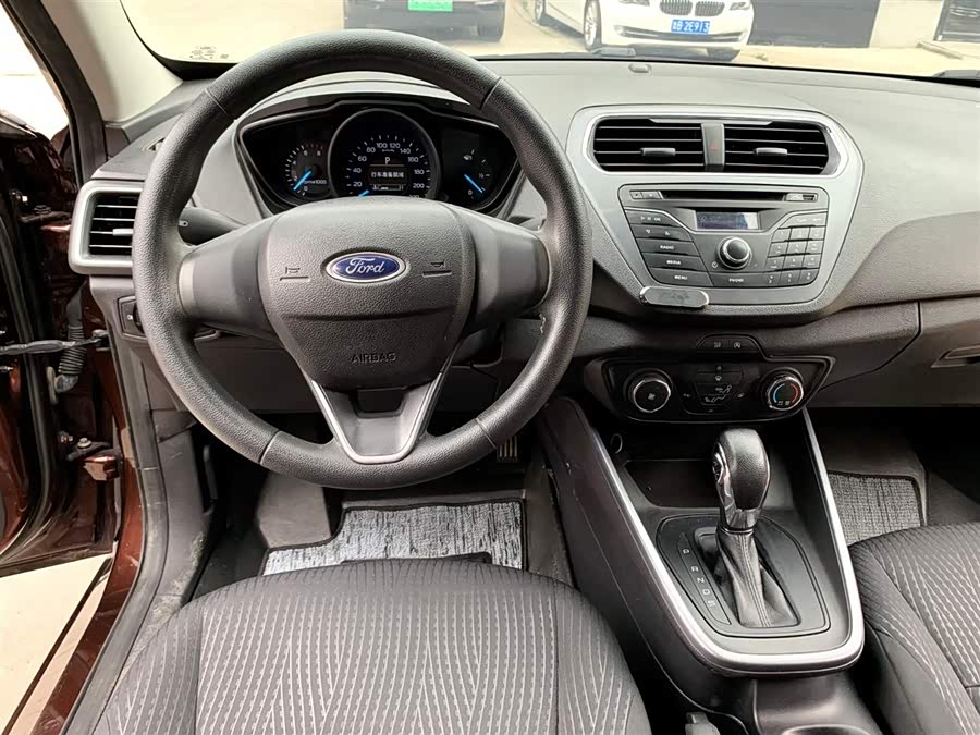 Ford Forrest 2019