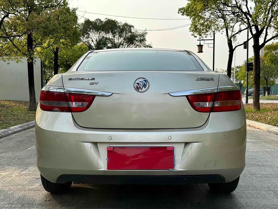 Buick Excelle 2013