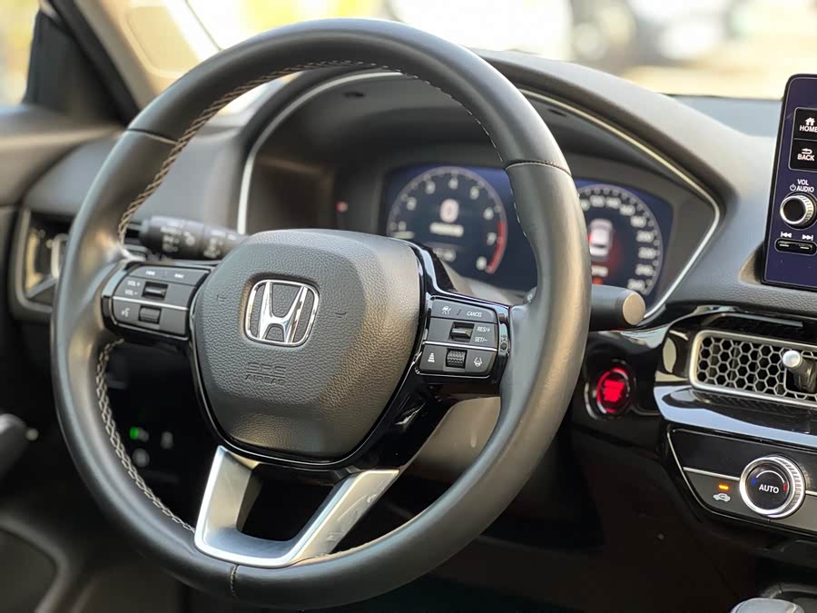 Honda Civic 2022 — фото 13