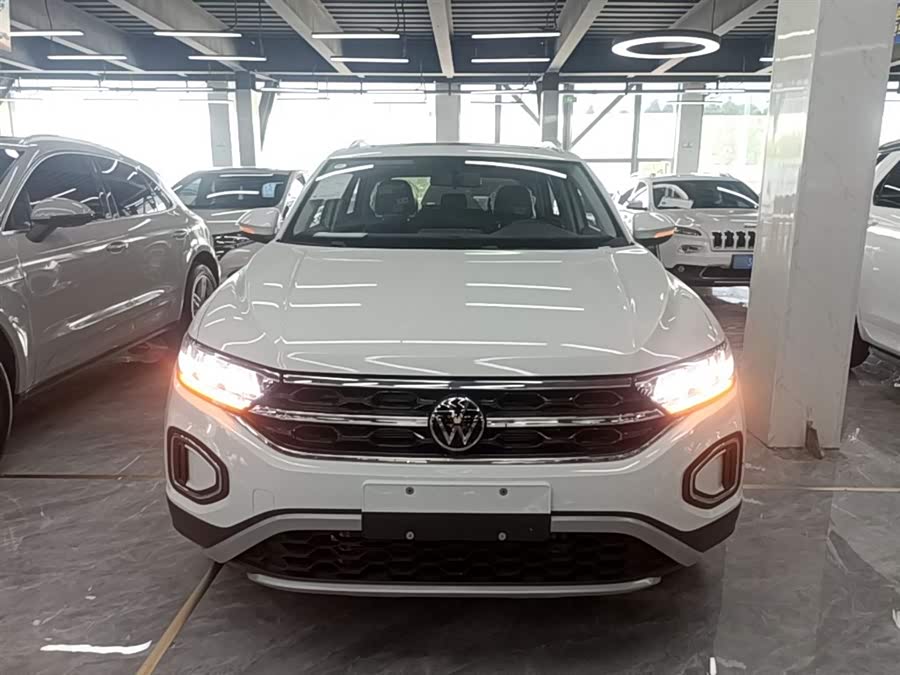 Volkswagen T-Roc 2025